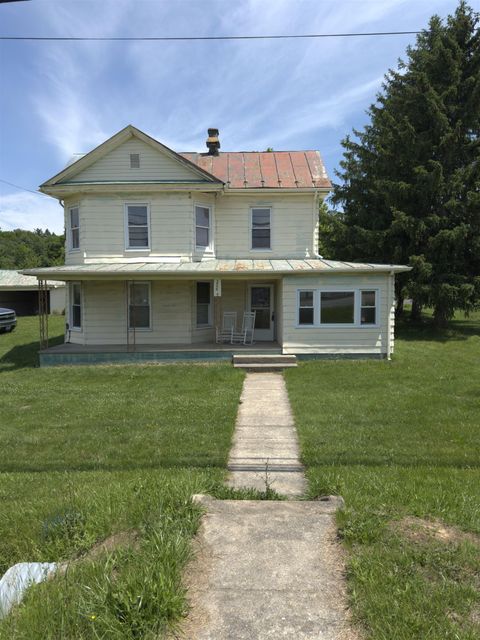 A home in FISHERSVILLE