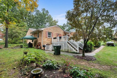 A home in WAYNESBORO