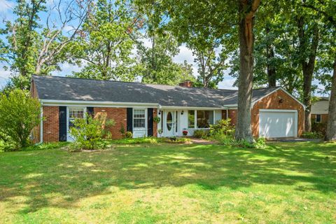 A home in STAUNTON