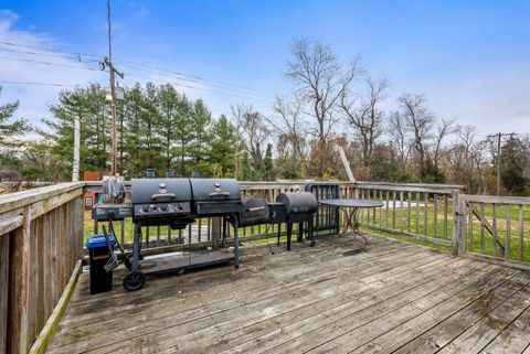 A home in GROTTOES