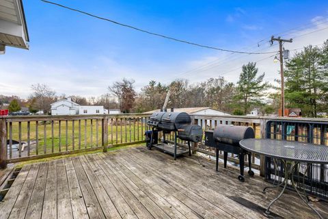 A home in GROTTOES