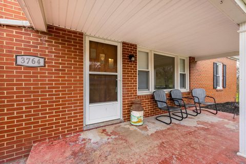 A home in GROTTOES