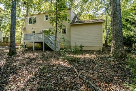 A home in PALMYRA