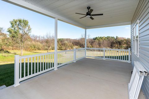 A home in WAYNESBORO