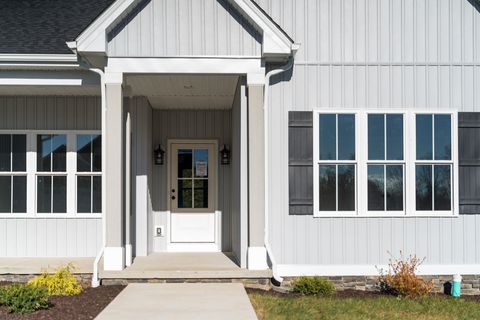 A home in WAYNESBORO