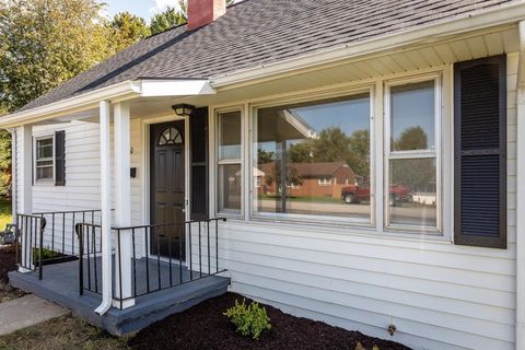 A home in WAYNESBORO