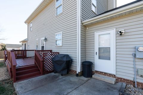 A home in WAYNESBORO