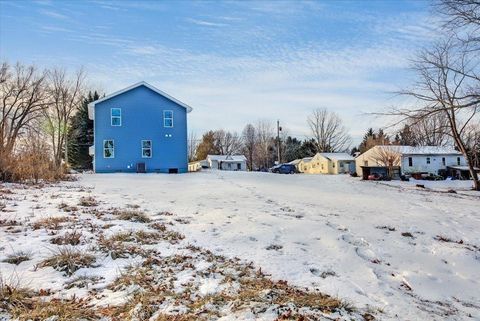 A home in WAYNESBORO