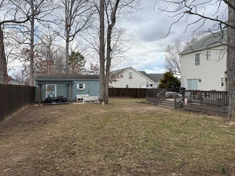 A home in WAYNESBORO