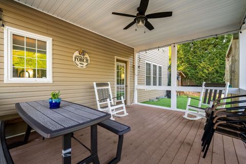 A home in ROCKINGHAM