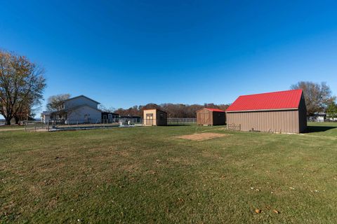 A home in GROTTOES