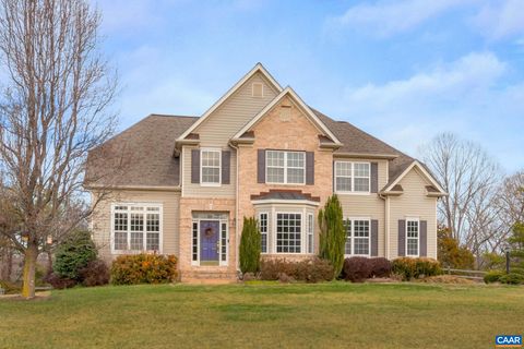 Photo of 72 Red Maple Ln, Keswick, VA 22947 (MLS # 638544)
