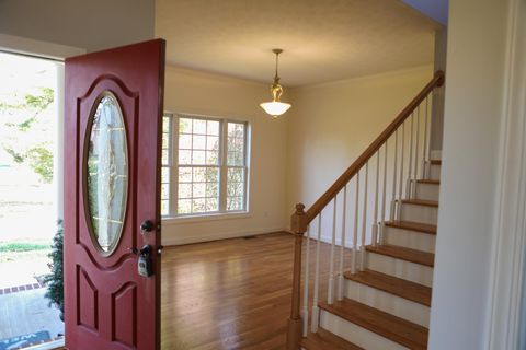 A home in WAYNESBORO