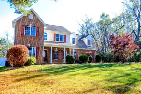 A home in WAYNESBORO