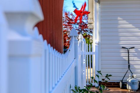 A home in WAYNESBORO