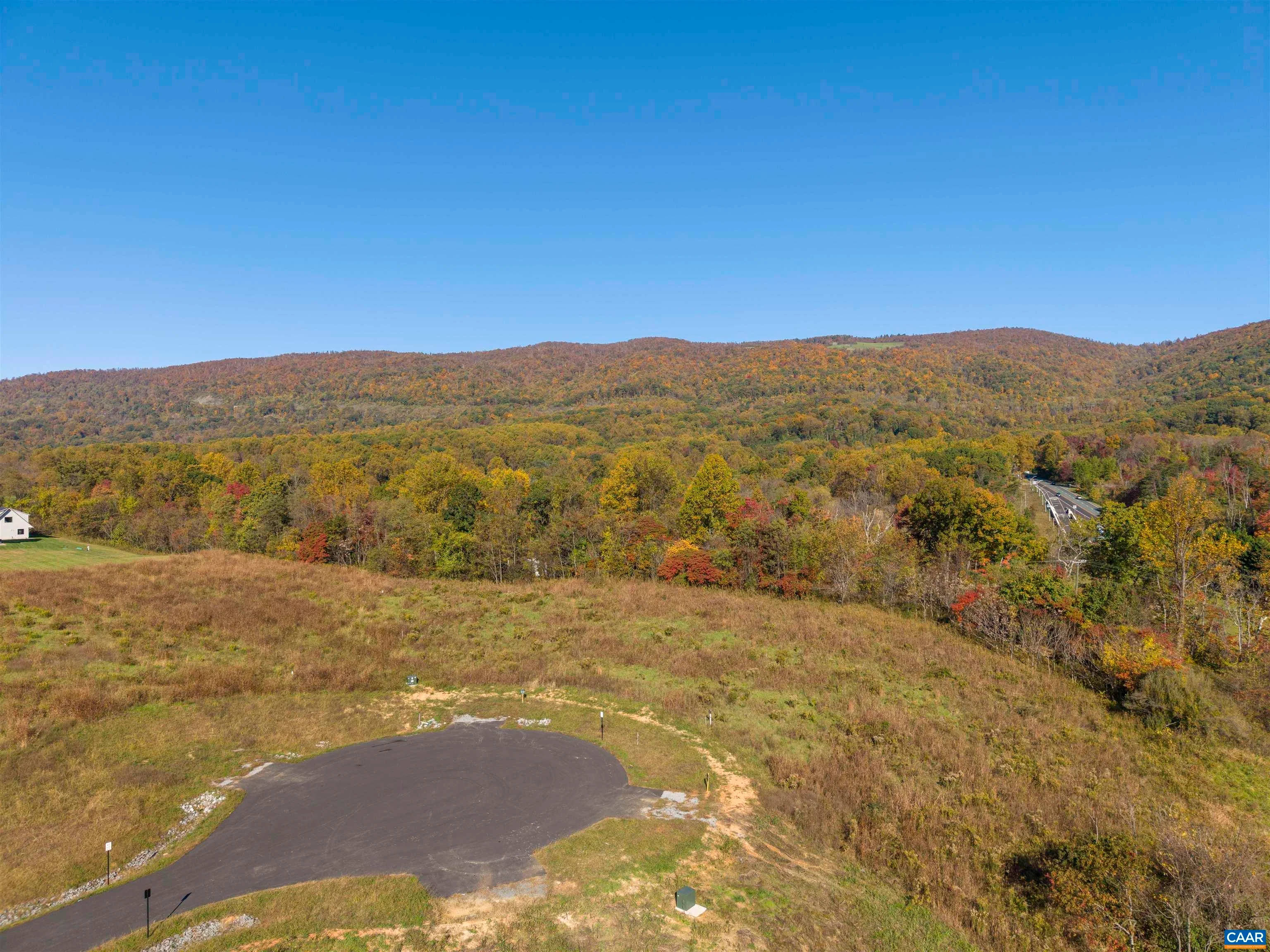 17 Stockton Creek Ln