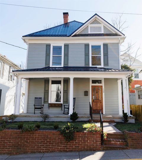 A home in LEXINGTON