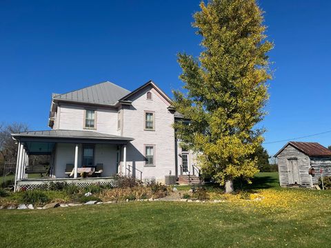 A home in WAYNESBORO