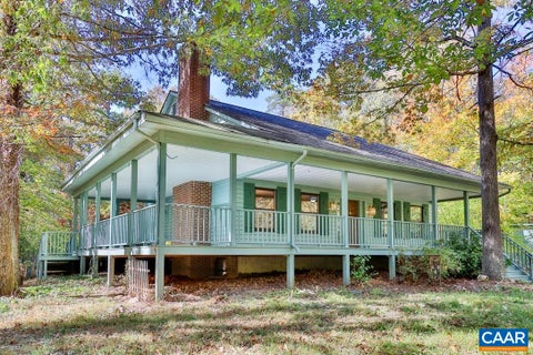Photo for 444 DOGWOOD LAKE DR