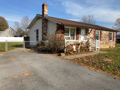 A home in GROTTOES