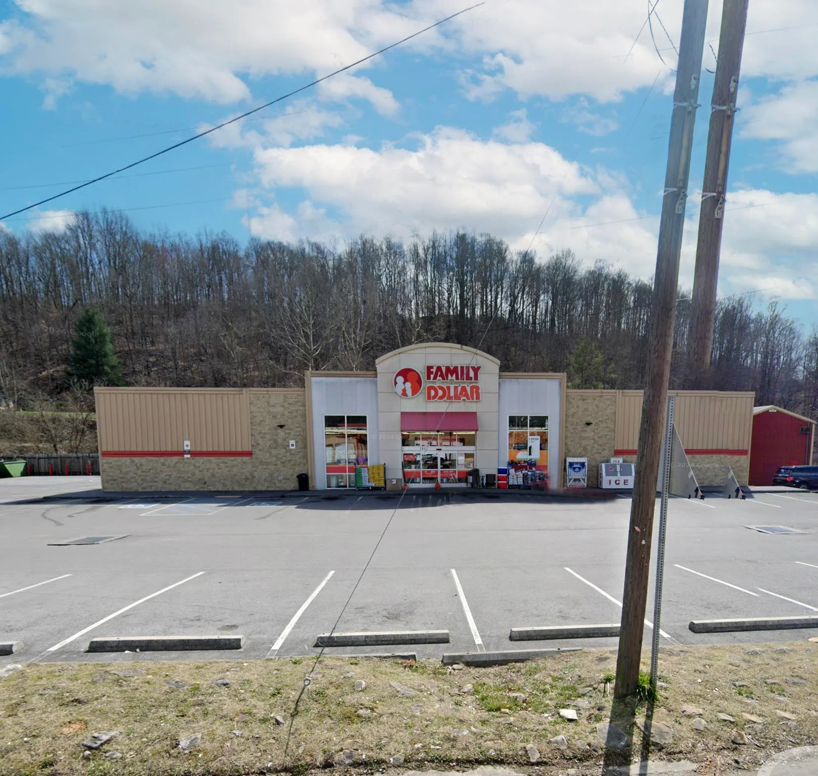 202 Front St, Coeburn, VA, 24230