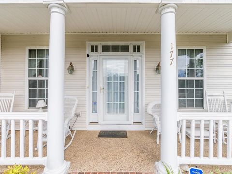 A home in STAUNTON