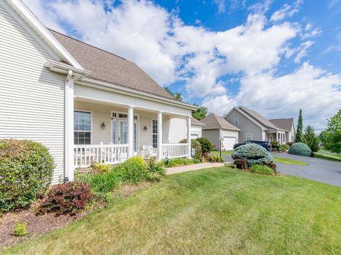 A home in STAUNTON