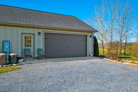 A home in STUARTS DRAFT