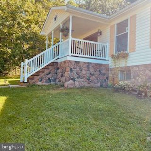 A home in WARRENTON