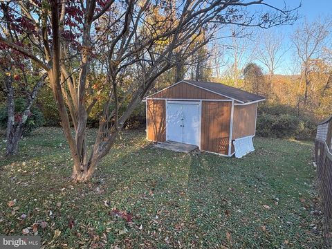 A home in WARRENTON