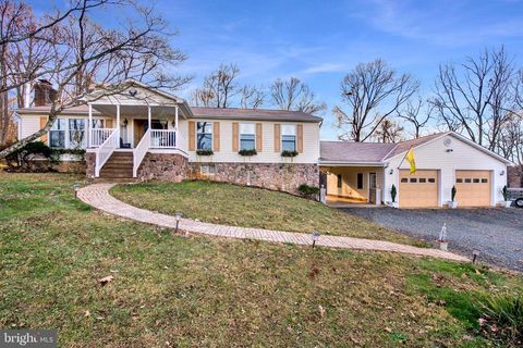 A home in WARRENTON