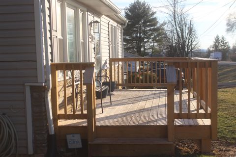 A home in TIMBERVILLE