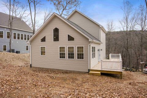 A home in MCGAHEYSVILLE