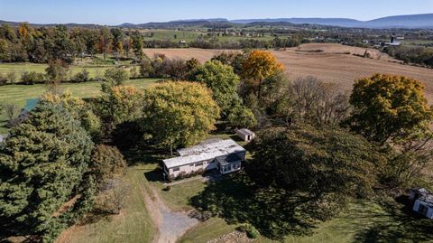 A home in TIMBERVILLE