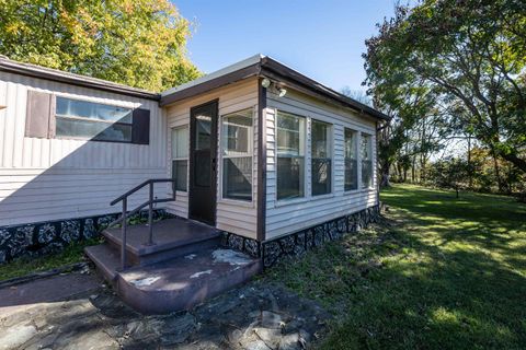 A home in TIMBERVILLE