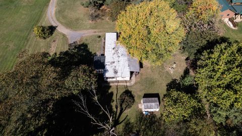 A home in TIMBERVILLE