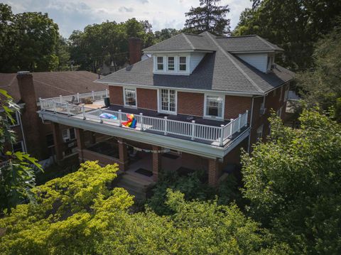 A home in WAYNESBORO