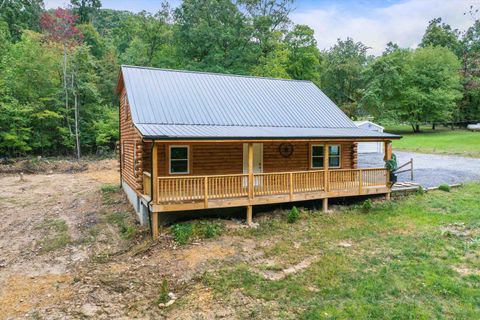 A home in SHENANDOAH