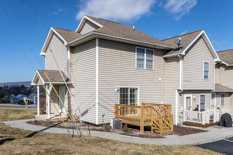 A home in BROADWAY