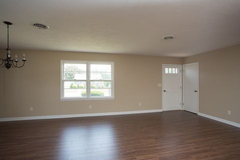 A home in SHENANDOAH