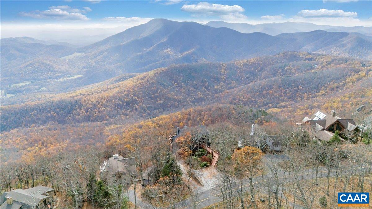 Wintergreen Resort, Virginia 22967, United States, 6 Bedrooms Bedrooms, ,6 BathroomsBathrooms,Residential,Active,33578