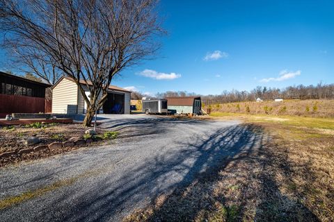 A home in TIMBERVILLE