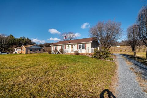 A home in TIMBERVILLE