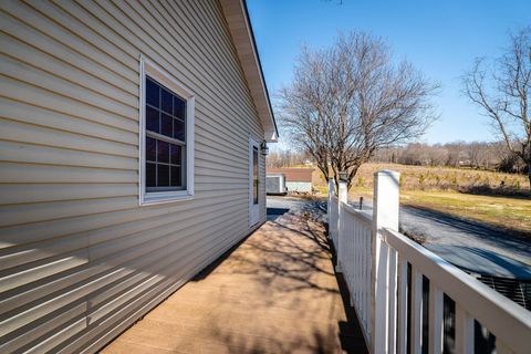 A home in TIMBERVILLE