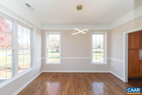 A home in WAYNESBORO