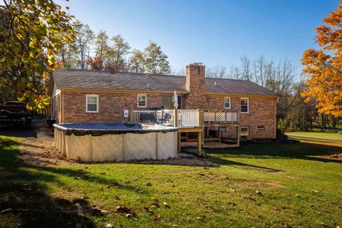 A home in STAUNTON