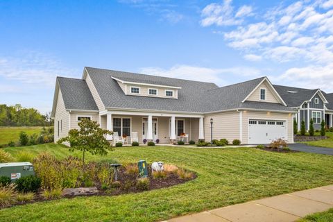 A home in FISHERSVILLE