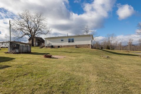 A home in MOUNT SOLON