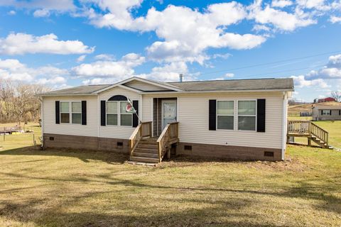 A home in MOUNT SOLON