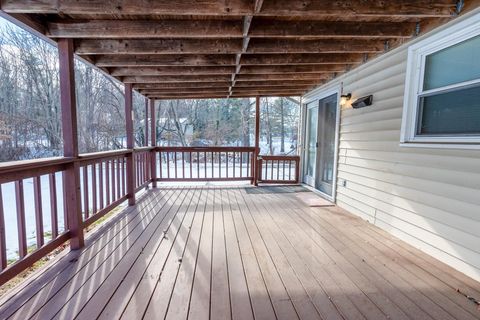 A home in STAUNTON